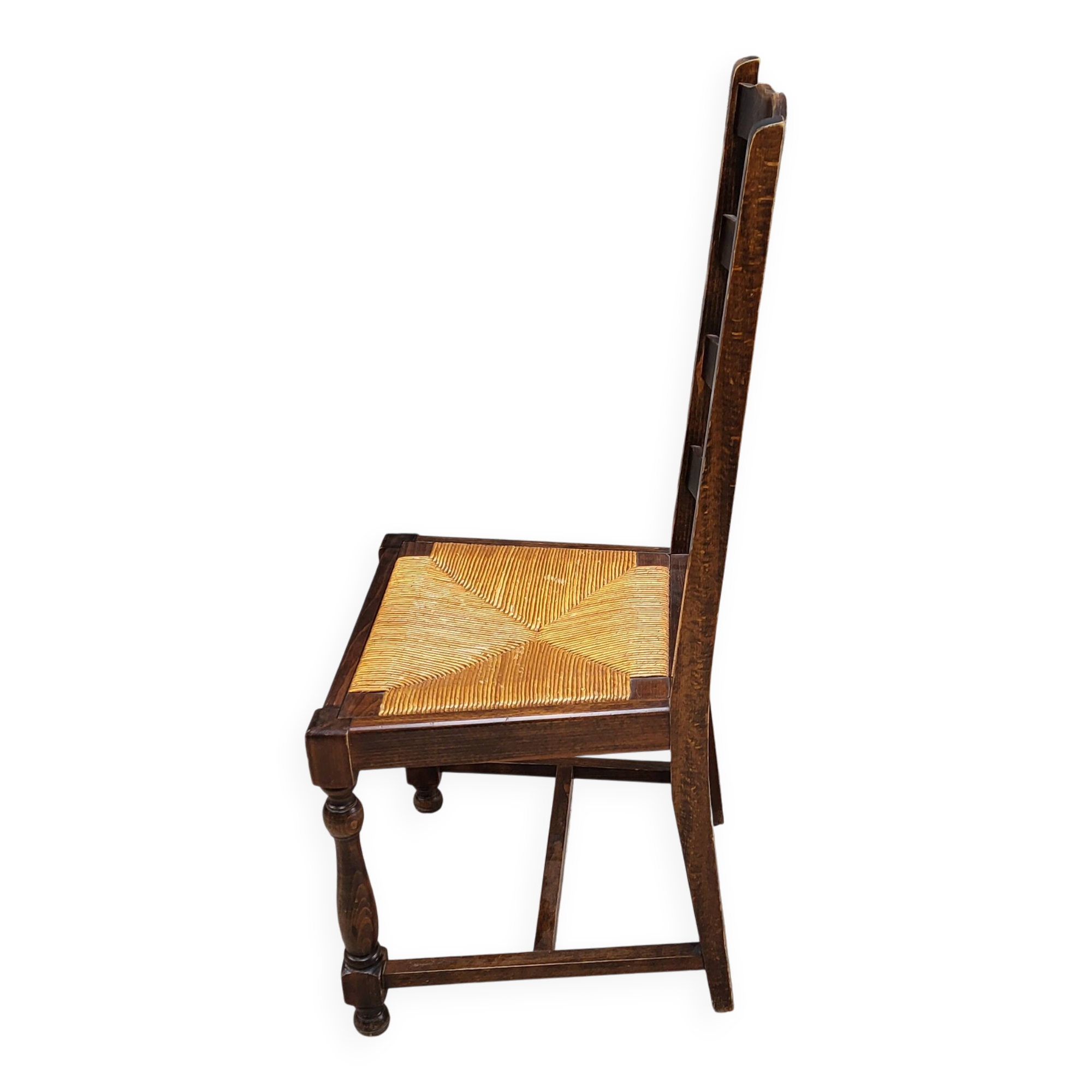 1 set of 6 solid wood chairs with straw seats – Rustic style