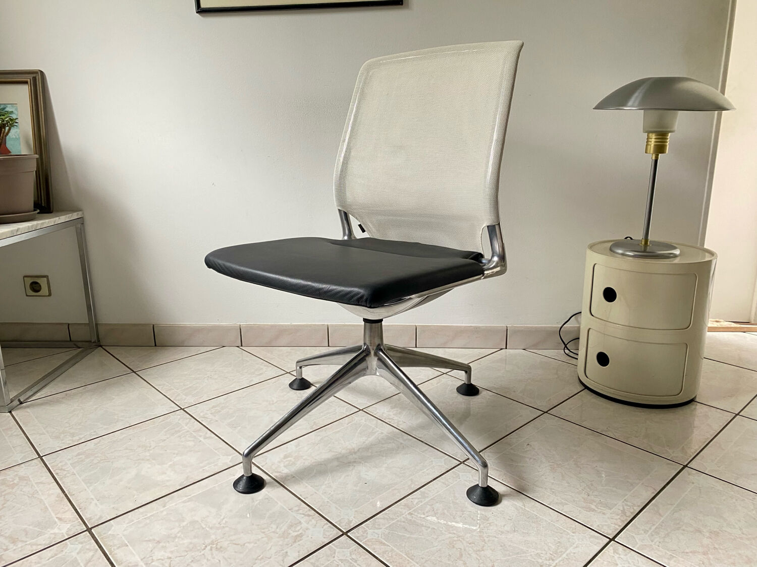 Meda office chair, Vitra edition, designed by Alberto Meda.