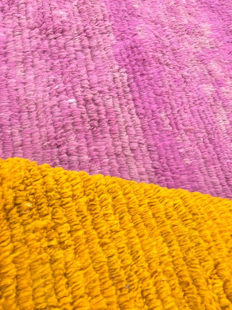 Traditional hand-woven Beni Ouraine rug, size 200 x 300 cm