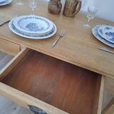 Farm table