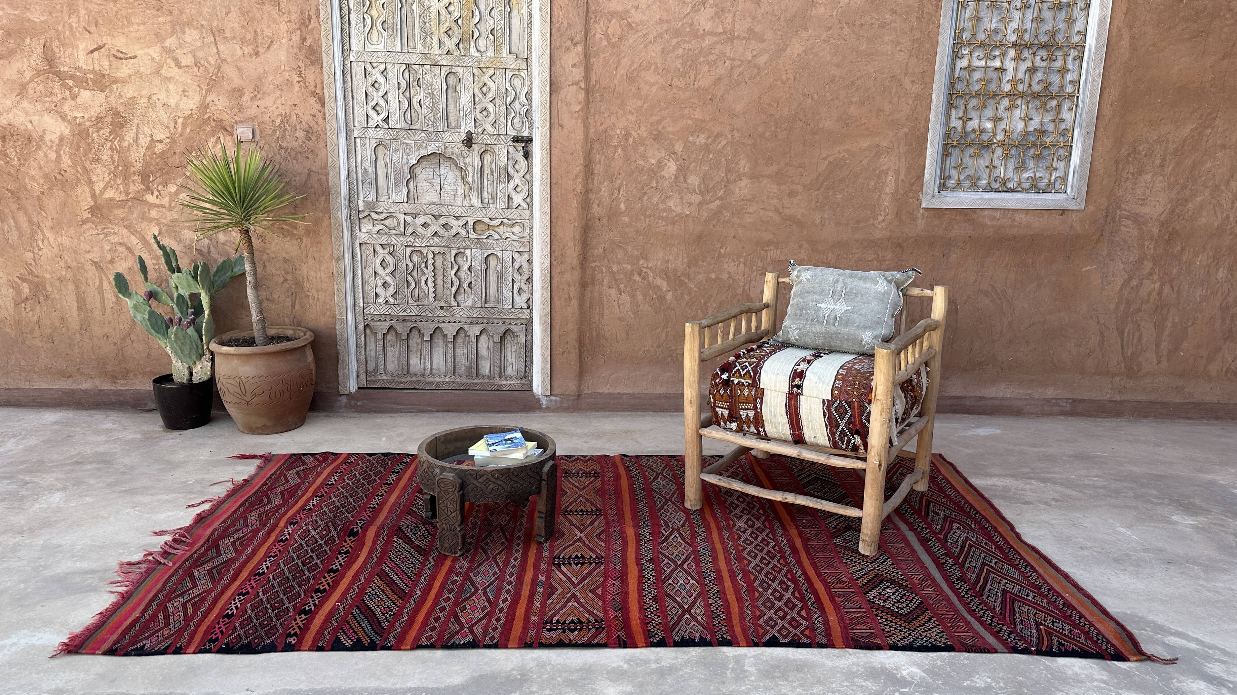 Moroccan Kilim Zemmour rug red - 150 x 285 cm