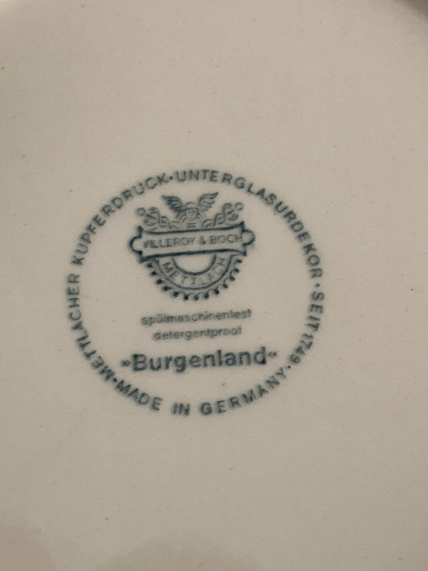 6 hollow plates Villeroy and Boch, red Burgenland model