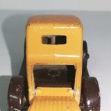 Matchbox Morris Cowley "Bullnose" numéro 8