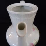 Pouring coffee pot, made of Limoges porcelain, Goumot Labesse (A565)