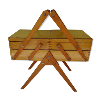 Sewinf cart for vintage child toy of 60s