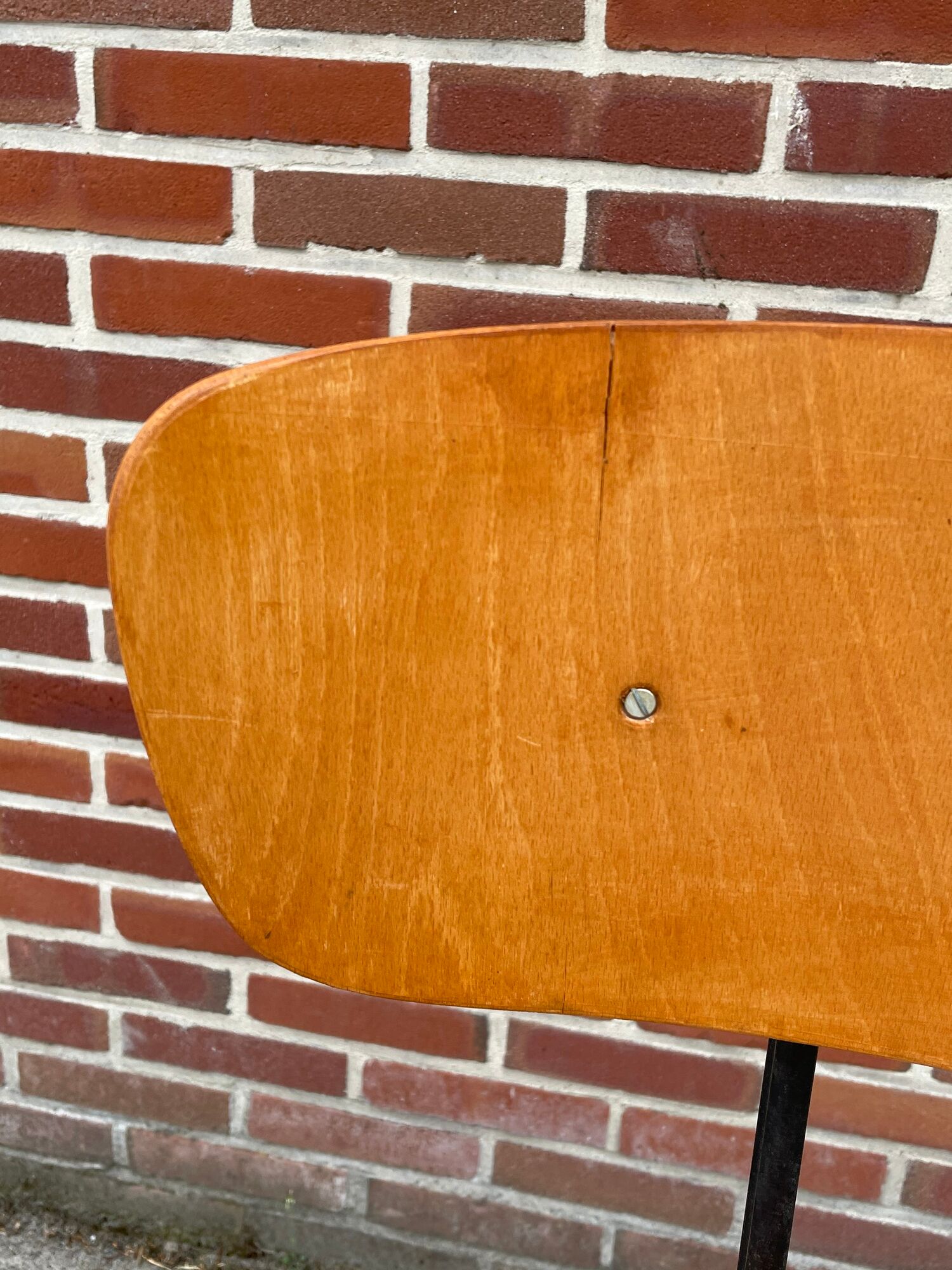 Friso Kramer Ahrend vintage work chair from Cirkel chair workshop design