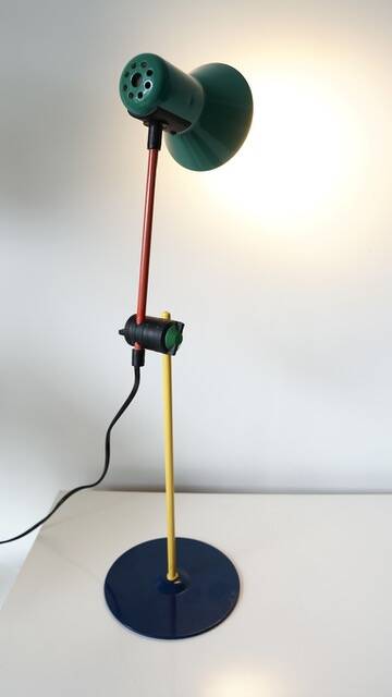 Veneta Lumi Memphis Milano Colorblock style table lamp - 80s