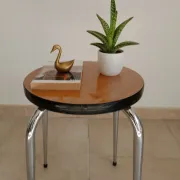 Vintage round stool in Formica from the 1970s.