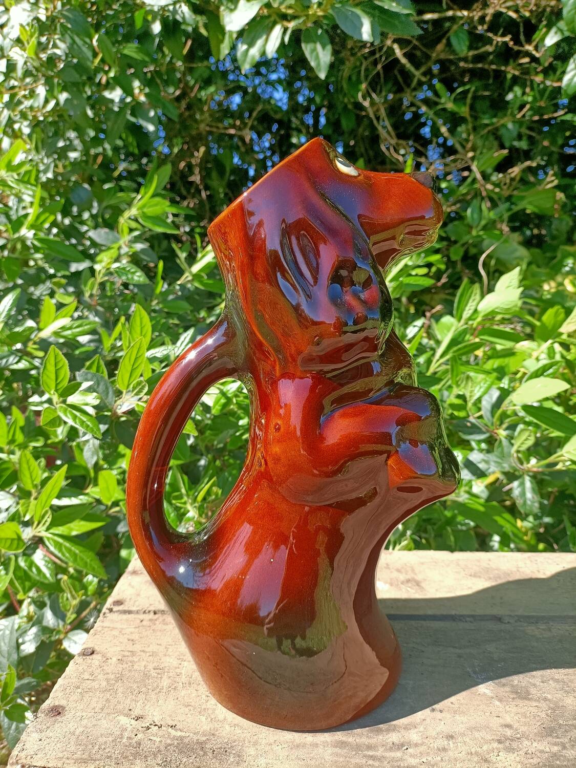 Carafe/Pitcher Dog motif