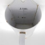 Enamelled tin fountain