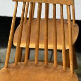 Ensemble de 4 chaises scandinaves à dossier fuseau