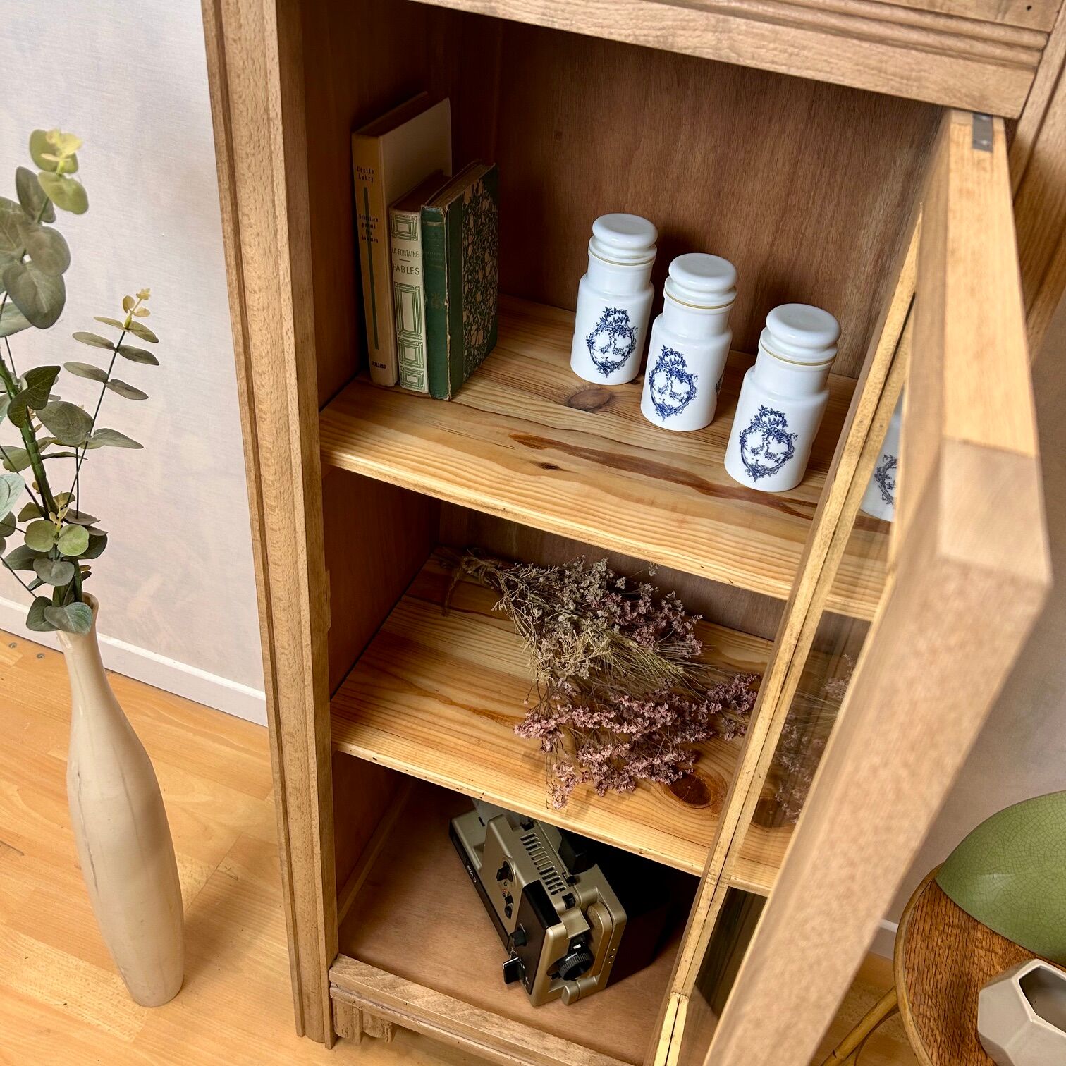 Glazed cupboard