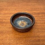 Mid-century German studio pottery bowl by Volker Ellwanger, 1960s.