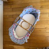 Rattan bassinet