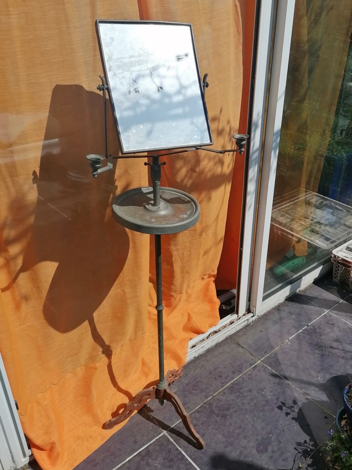 Barber's mirror on telescopic stand 1920 43x35cm