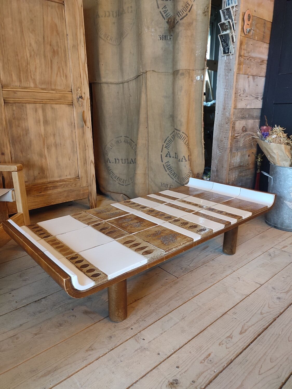 Table basse de Roger Capron