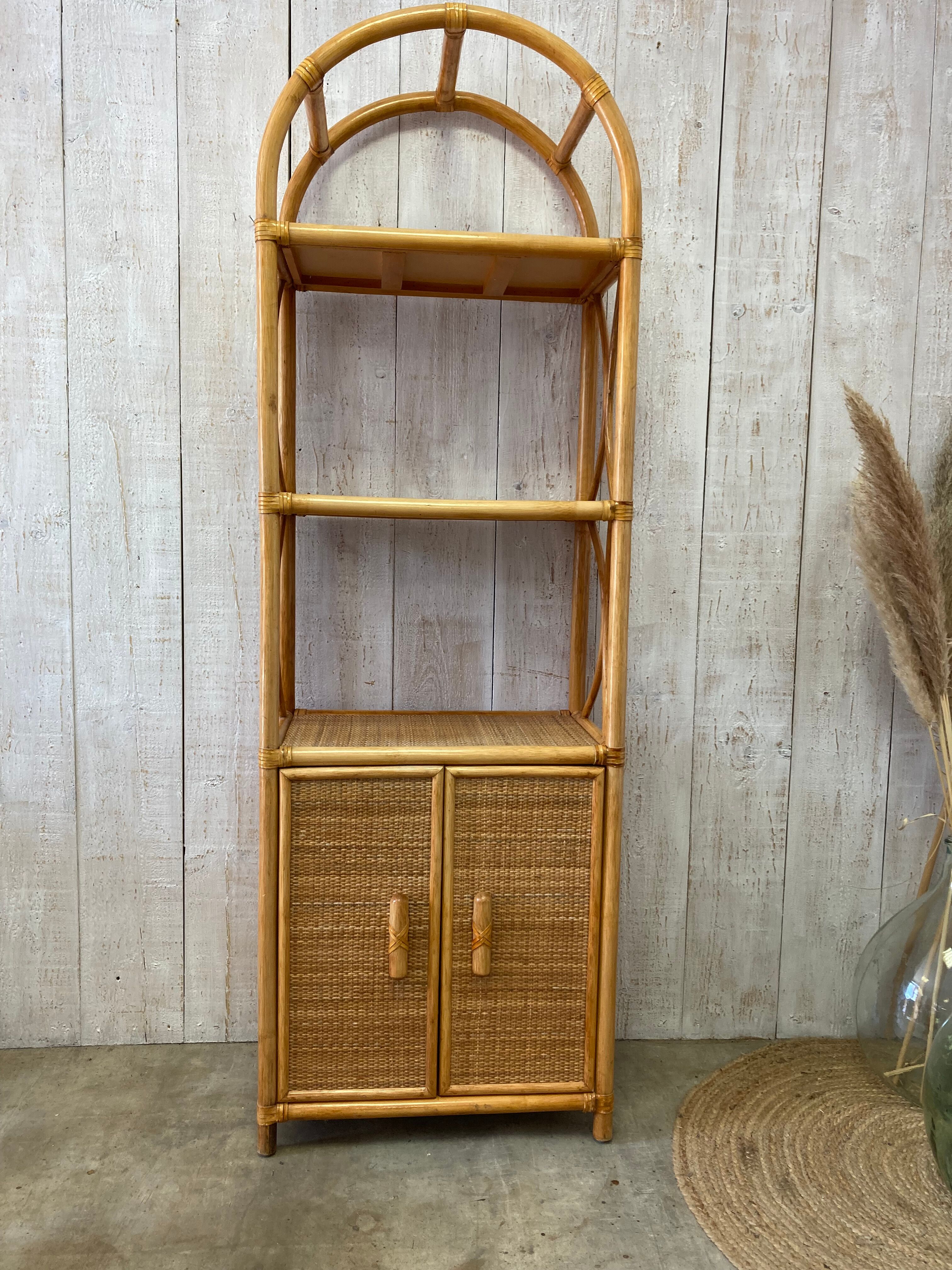 Vintage rattan floor