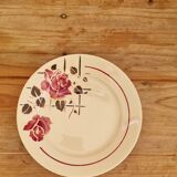 Set of 5 vintage Badonviller Simone flat plates.