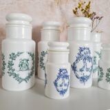 Set of 6 apothecary pots in white opaline 70s