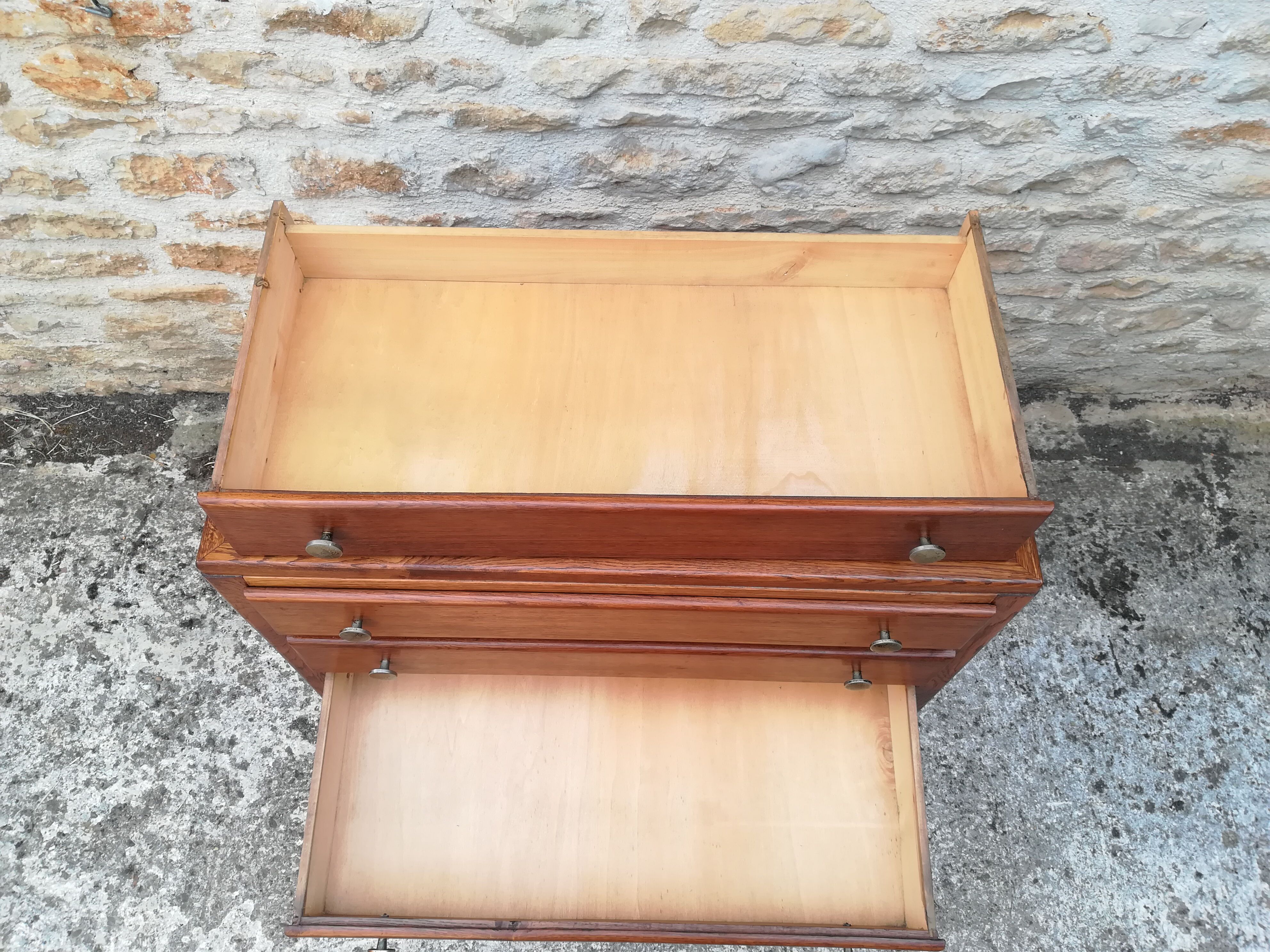 Vintage oak chest of drawers