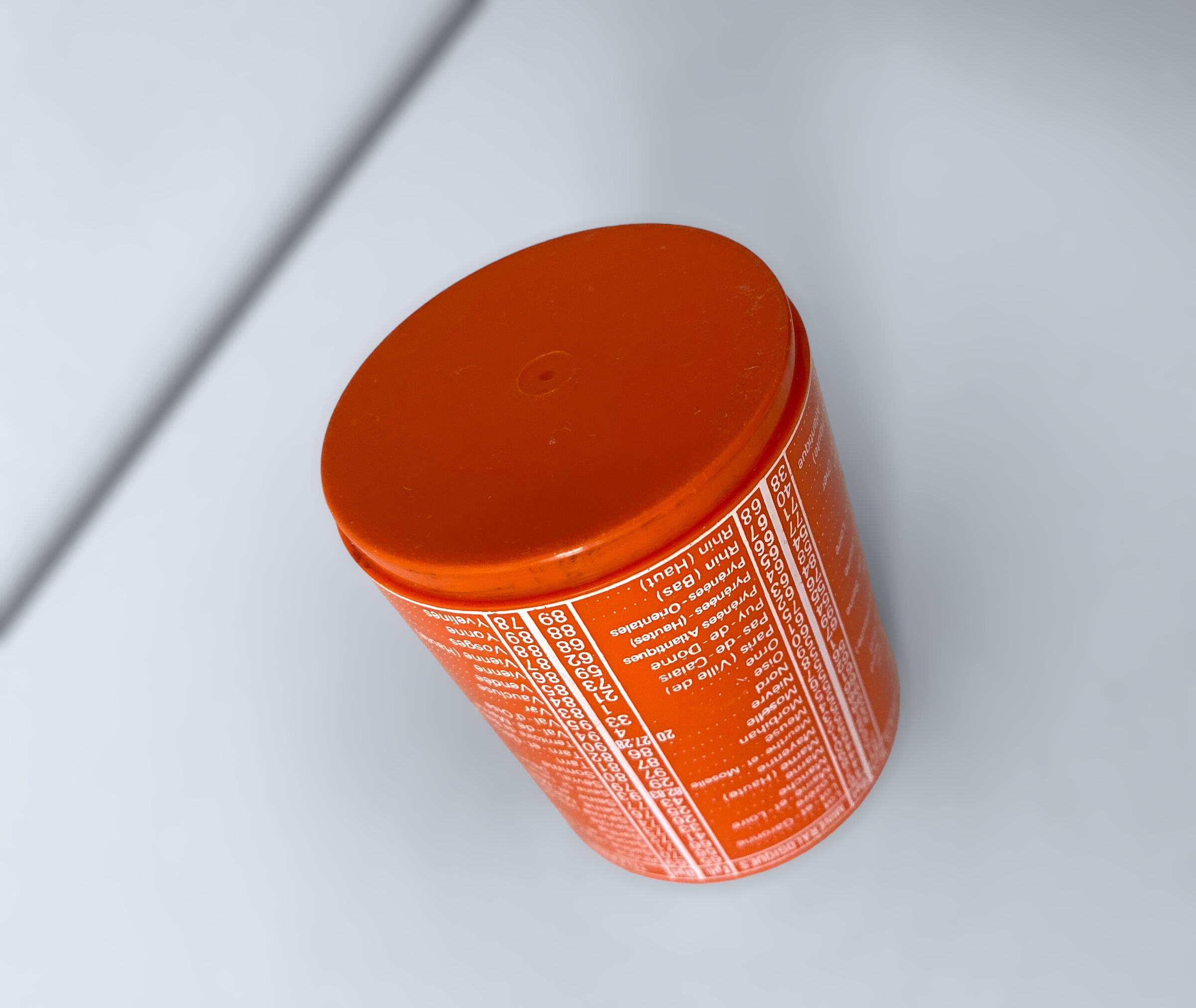 Vintage plastic pencil pot 80s