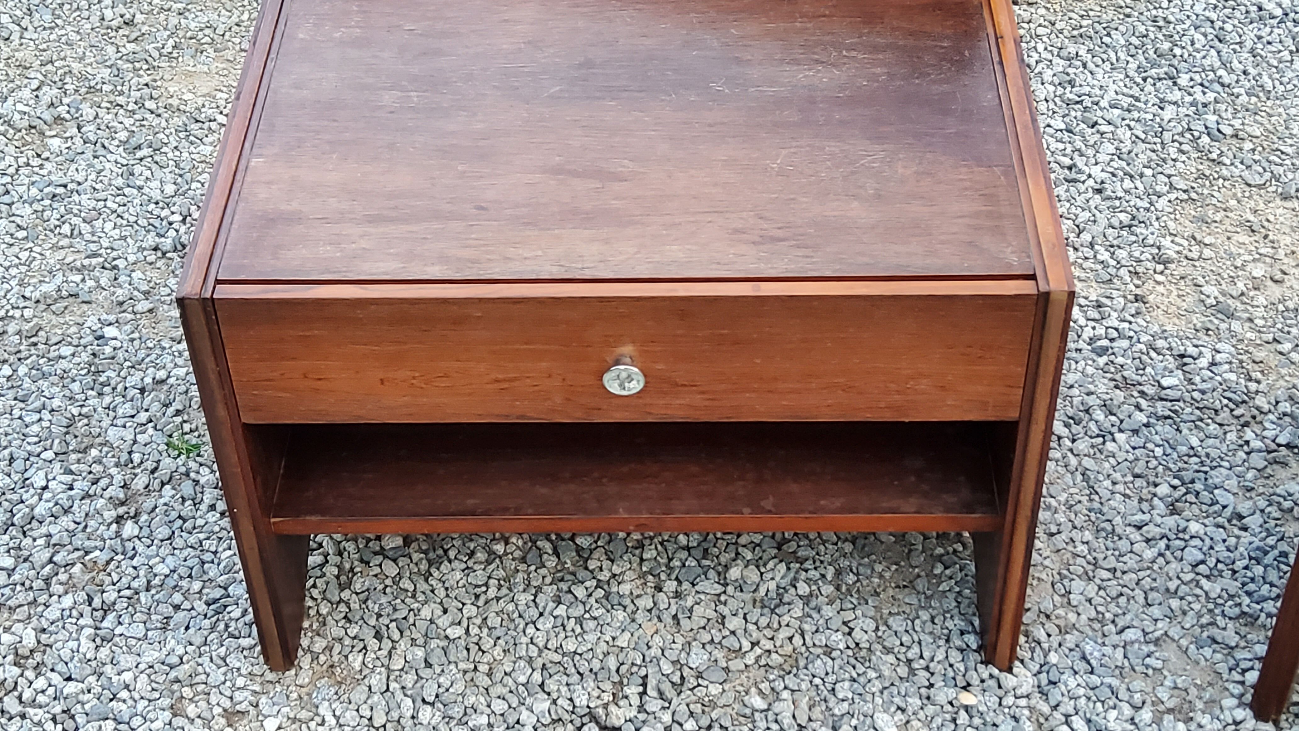 Pair of modernist art deco rosewood bedside tables from the 30s