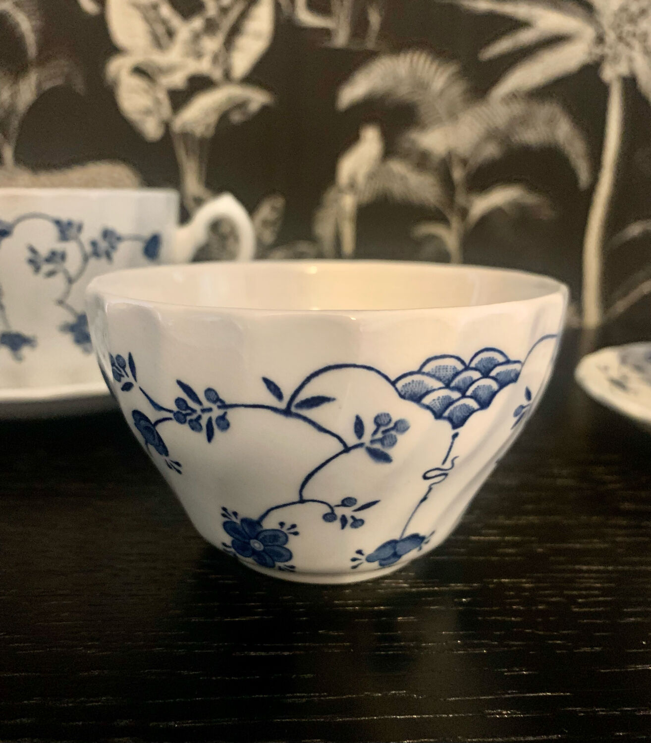 Myott Finlandia cups, saucers and sugar pot set