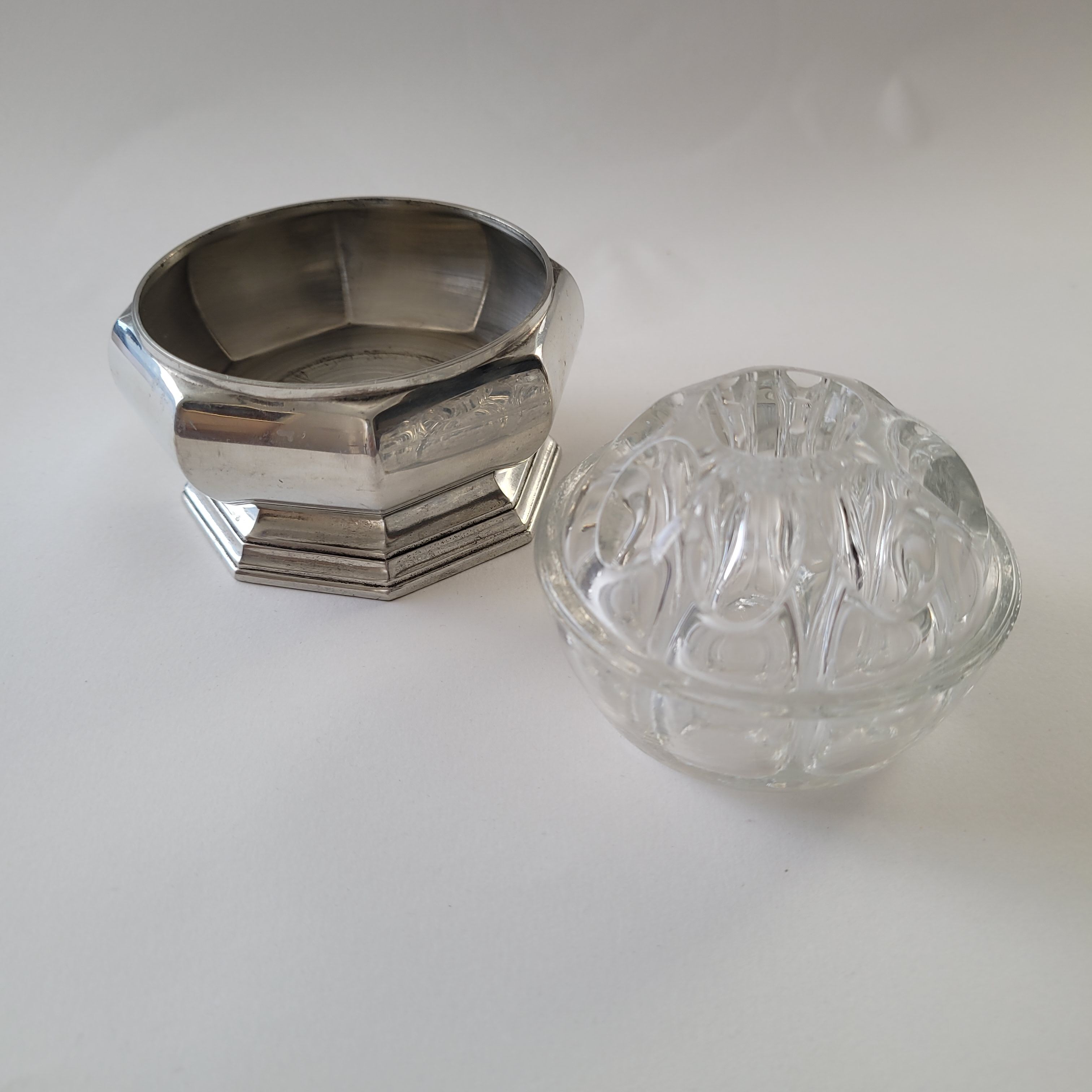 Flower holder tin and glass, 70s