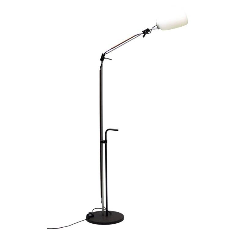 Enzo Mari & G. Fassina Aggregato floor lamp for Artemide, Italy, 1975