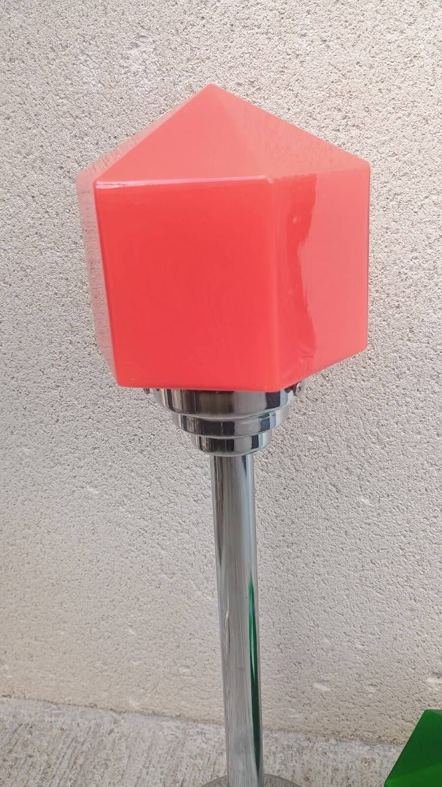 Floor lamp from the 60s/70s, chrome with two opal glass tulips in red and green.
