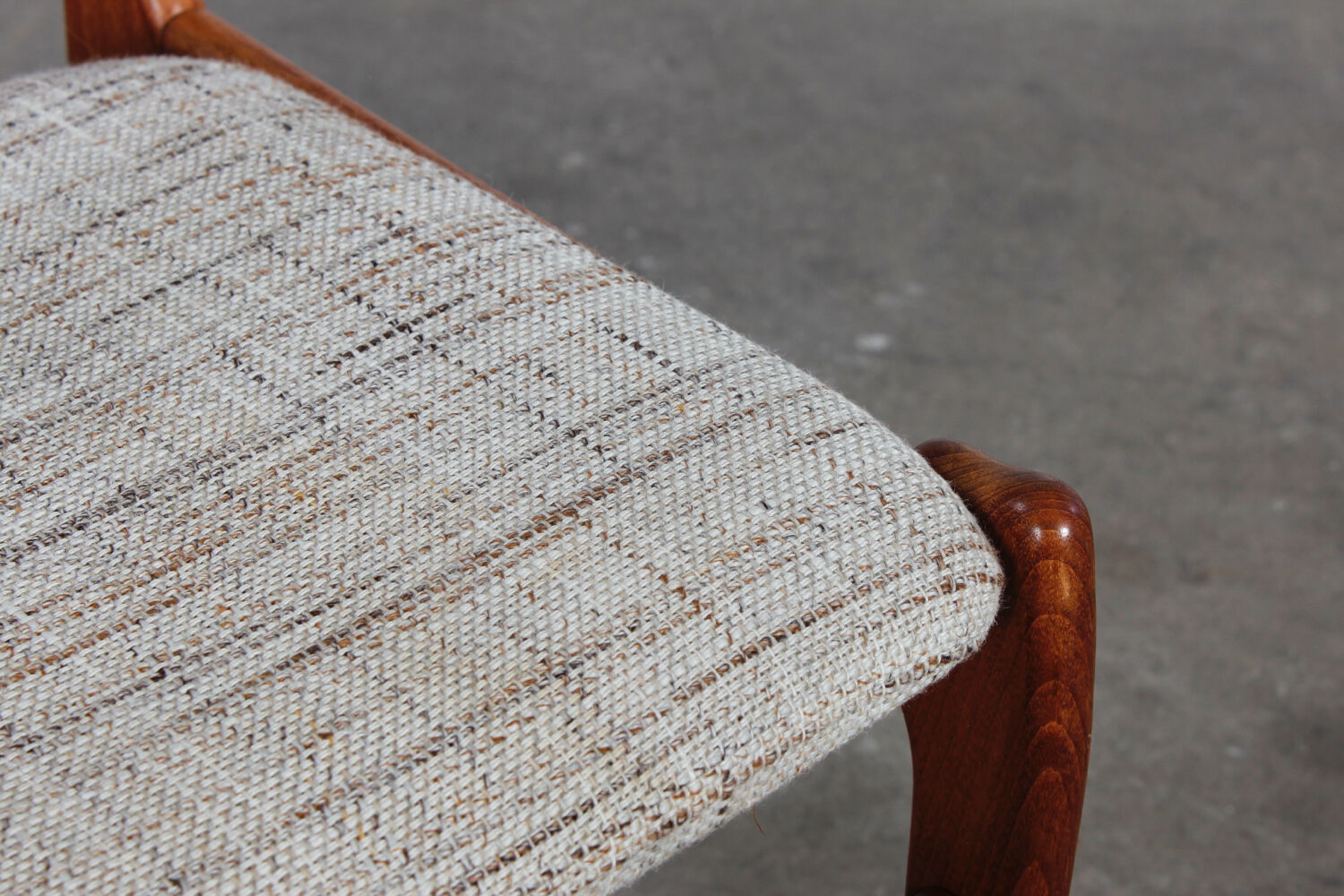 Ensemble de 2 chaises de salle à manger en teck danois design danois vintage