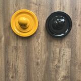 Vintage Vibes Coat Rack Duo - Vintage 70s Design - Colorful Functional Metal Coat Rack with Pop Eleg
