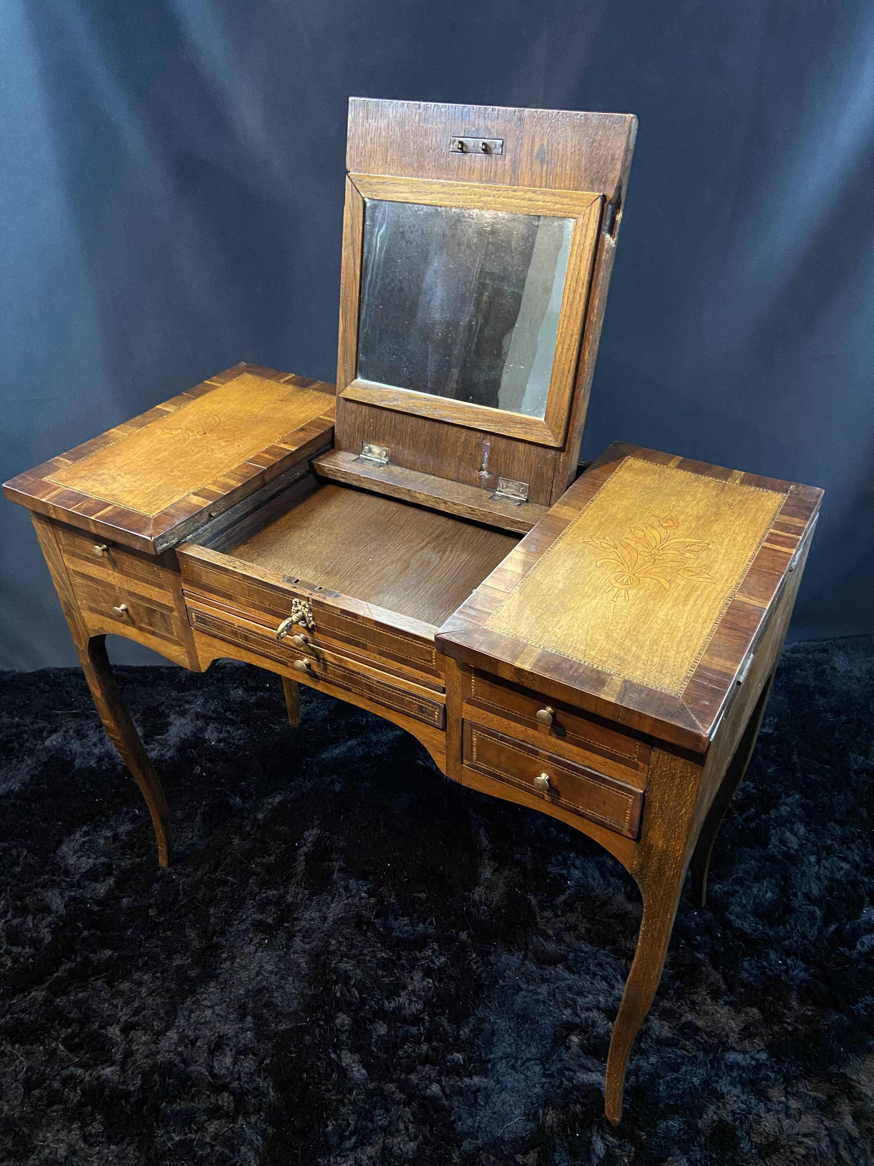 19th-century hairdresser with marquetry decoration on oak in the Louis XV Transition style.