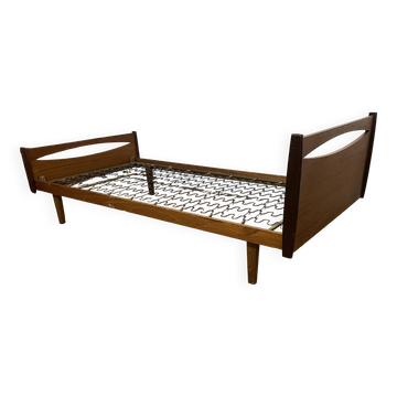 Vintage 1-seater bed from the 50s