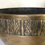 Bronze planter