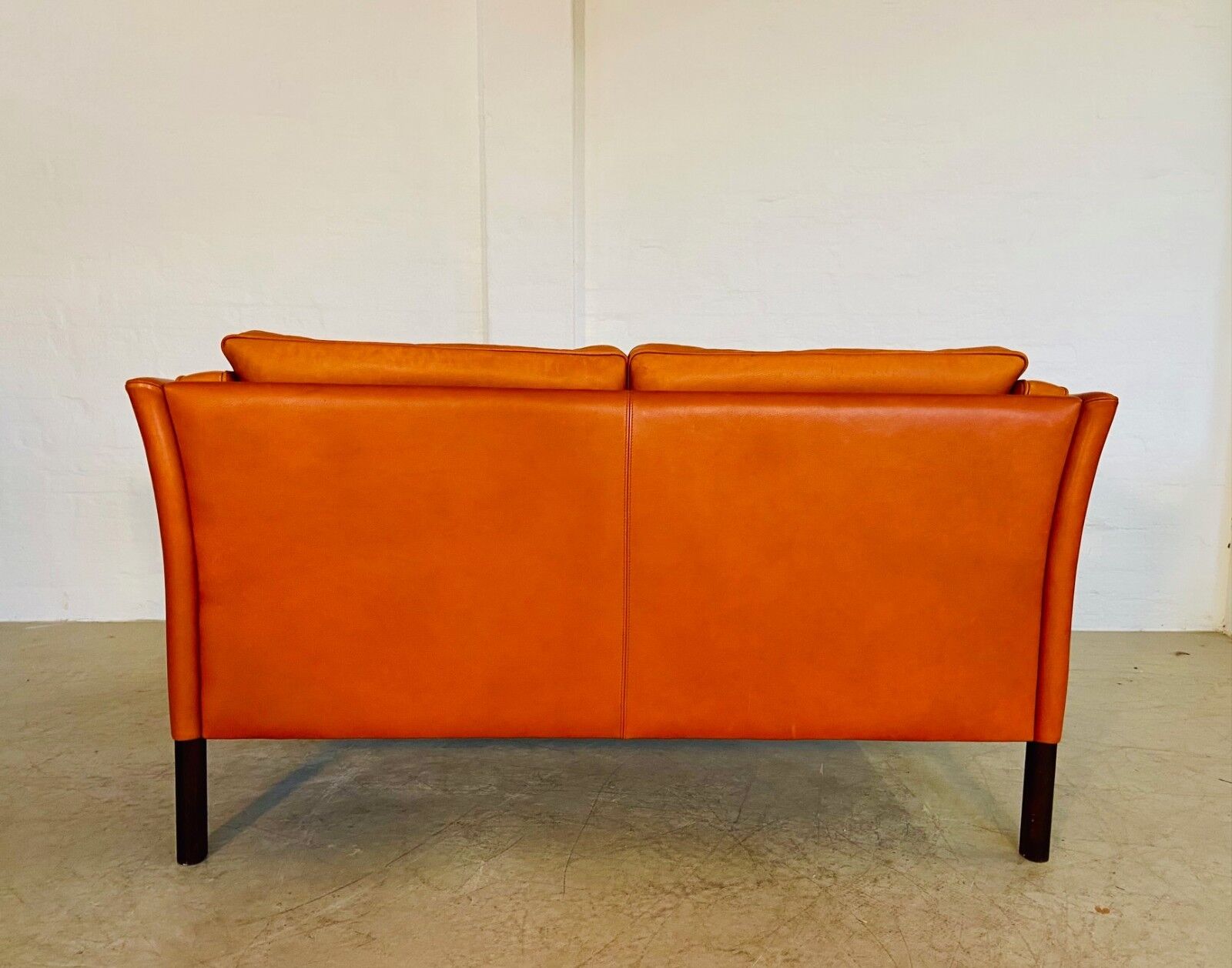 Canapé vintage rétro danois Mogens Hansen pour 2 personnes en cuir cognac