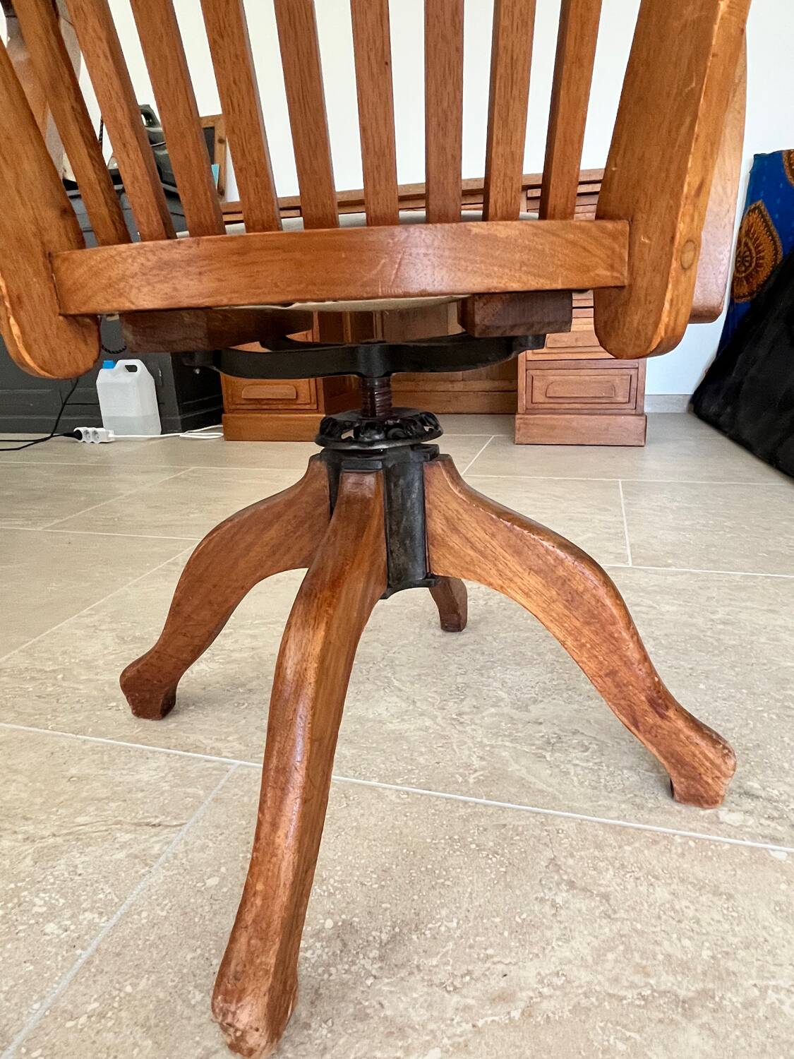 Fauteuil de bureau en bois et cuir