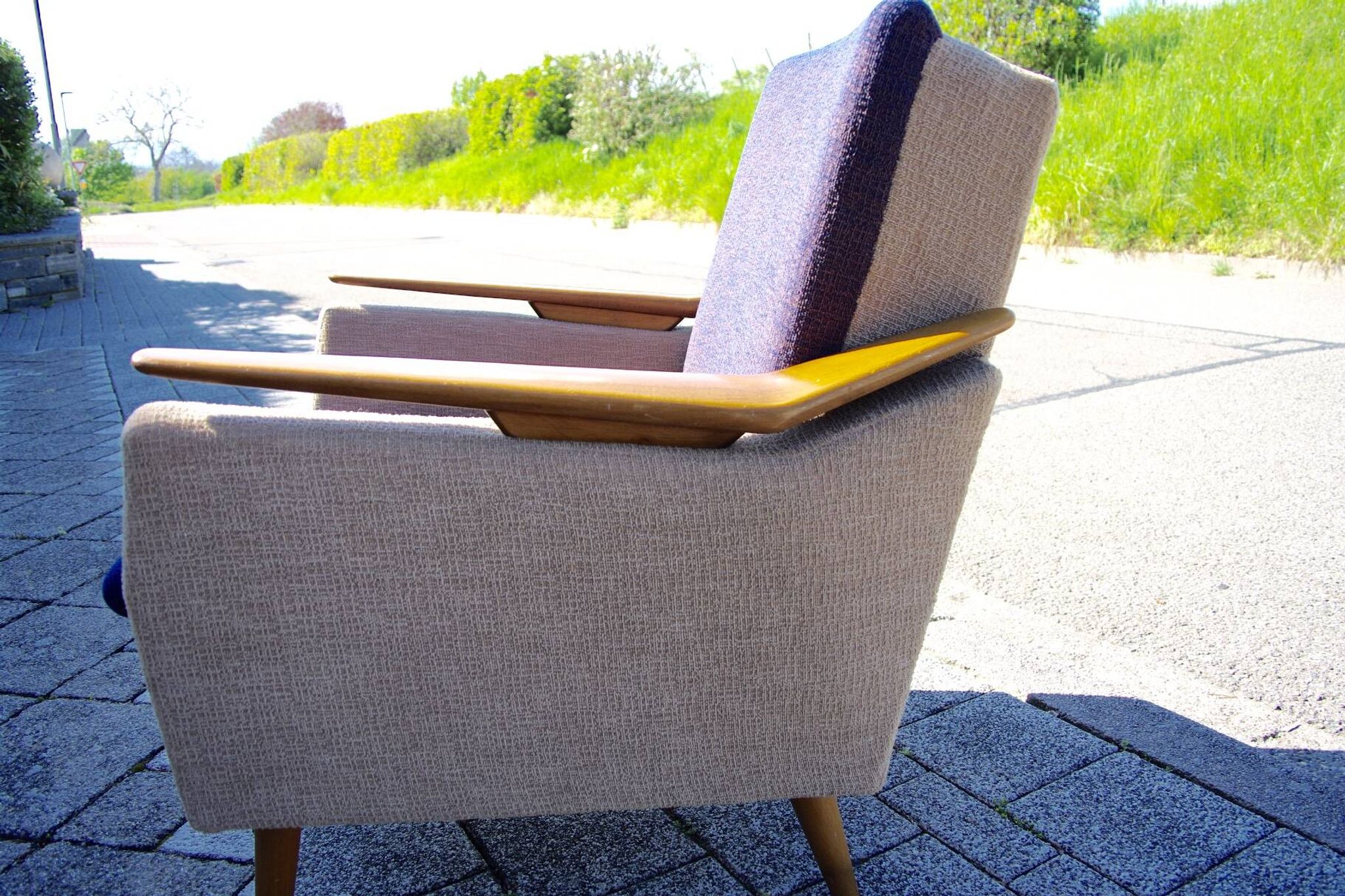 Fauteuil vintage italien accoudoir bomrang