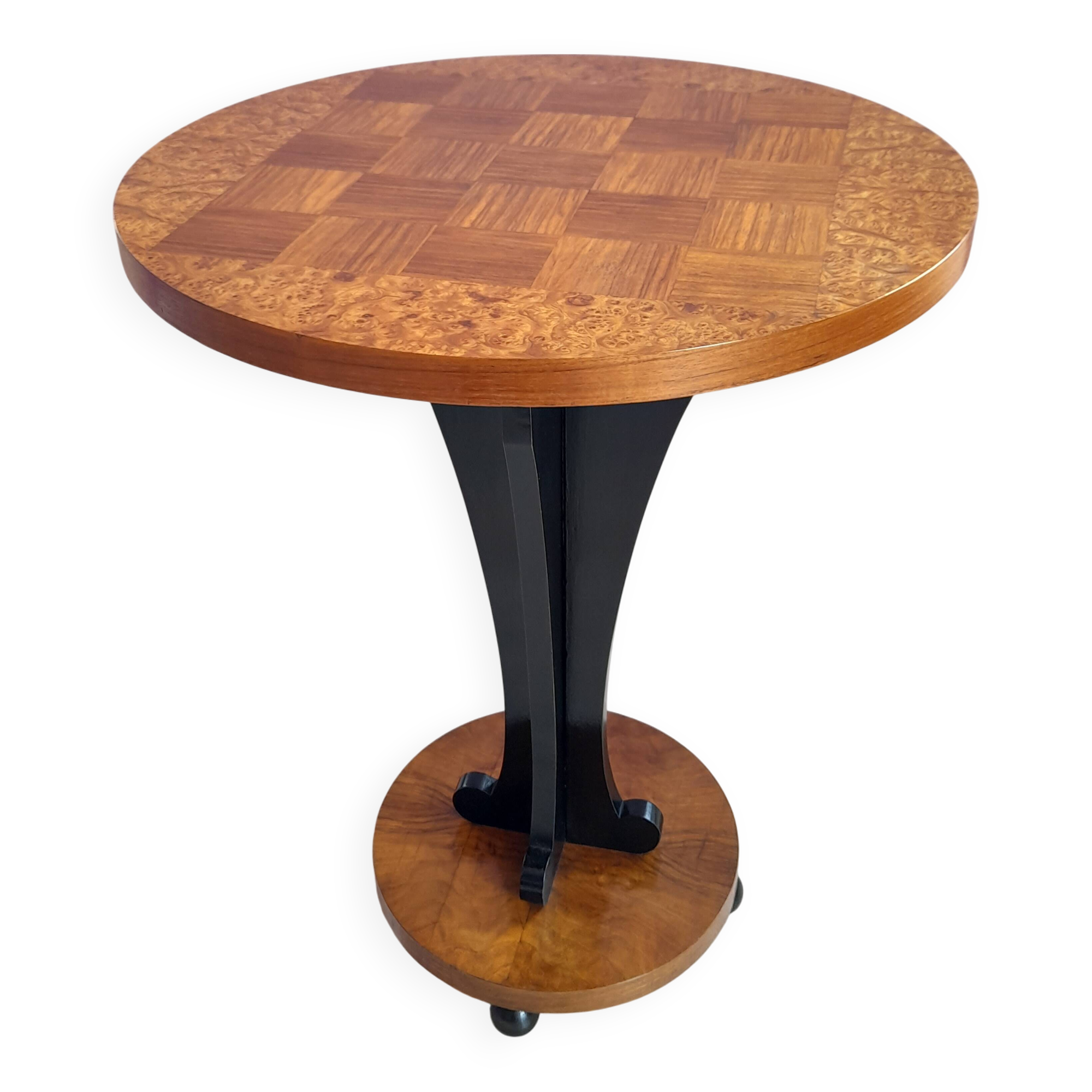 Art Deco pedestal table