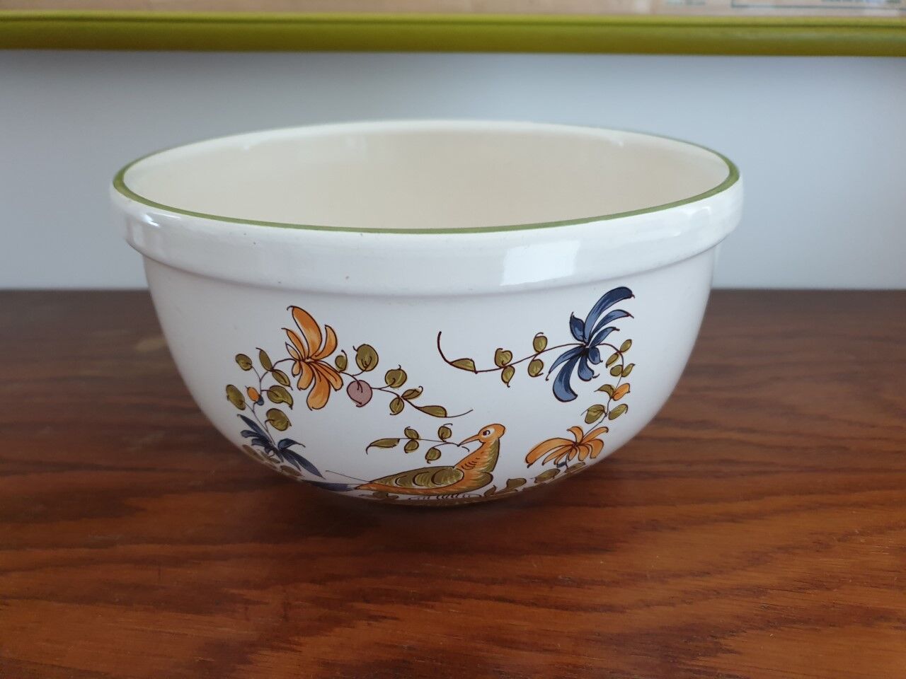 Ceramic bowl