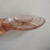 Plat apéritif vintage en verre rose ciselé
