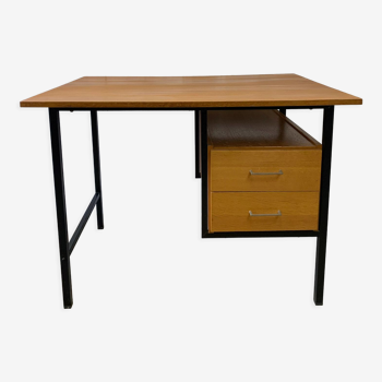 Bureau moderniste 60's