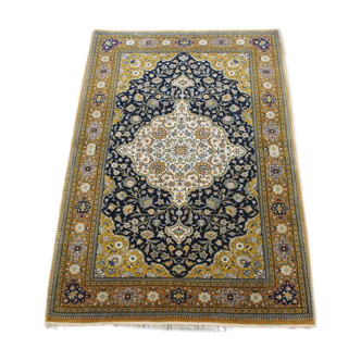 Persian rug gold certificate 140x205cm