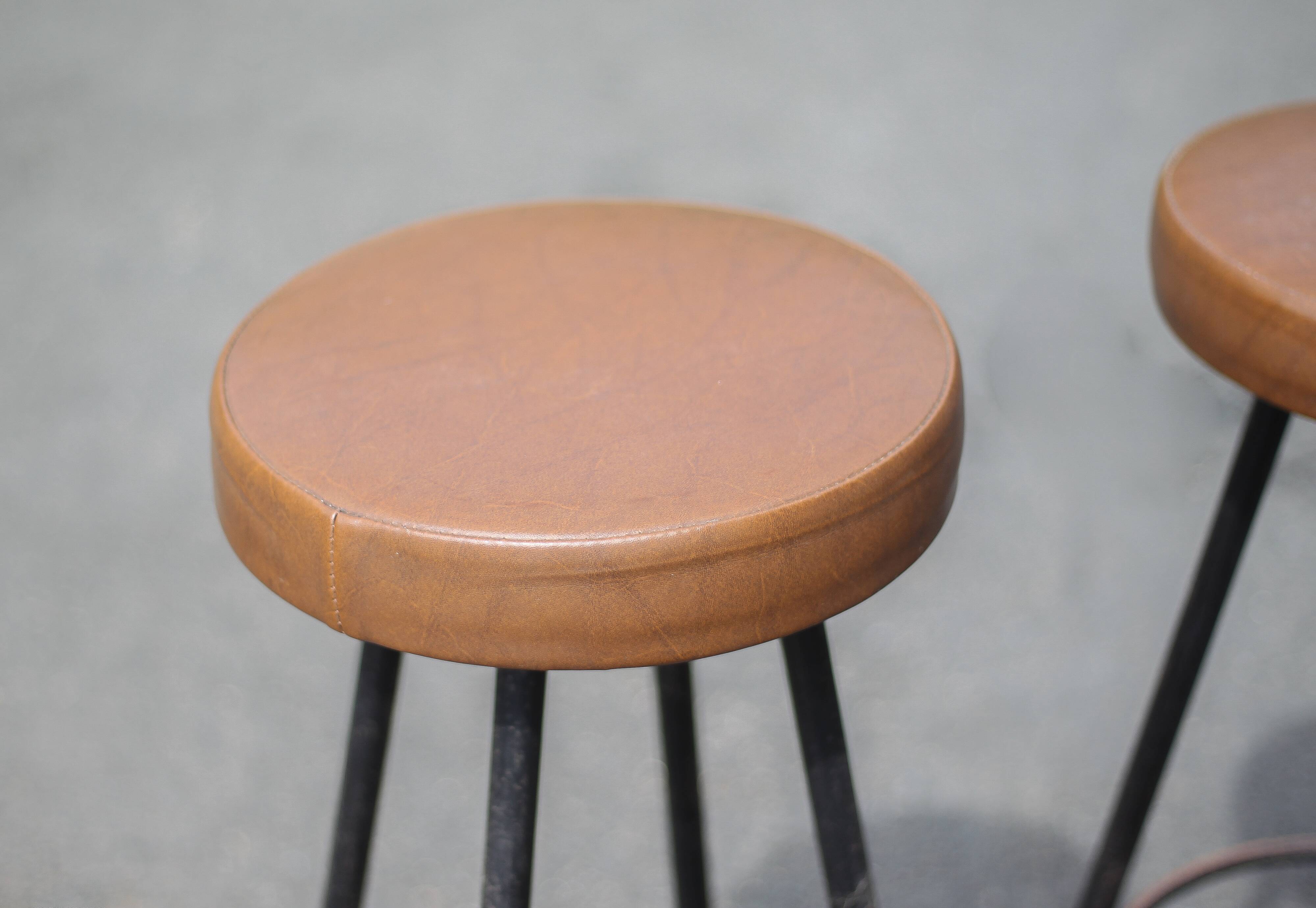 Set of 4 bar stools, metal and imitation leather stool, high stool