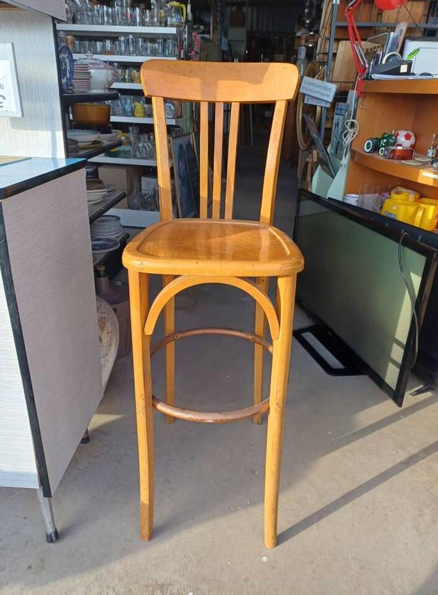 Stella vintage bistro bar stool