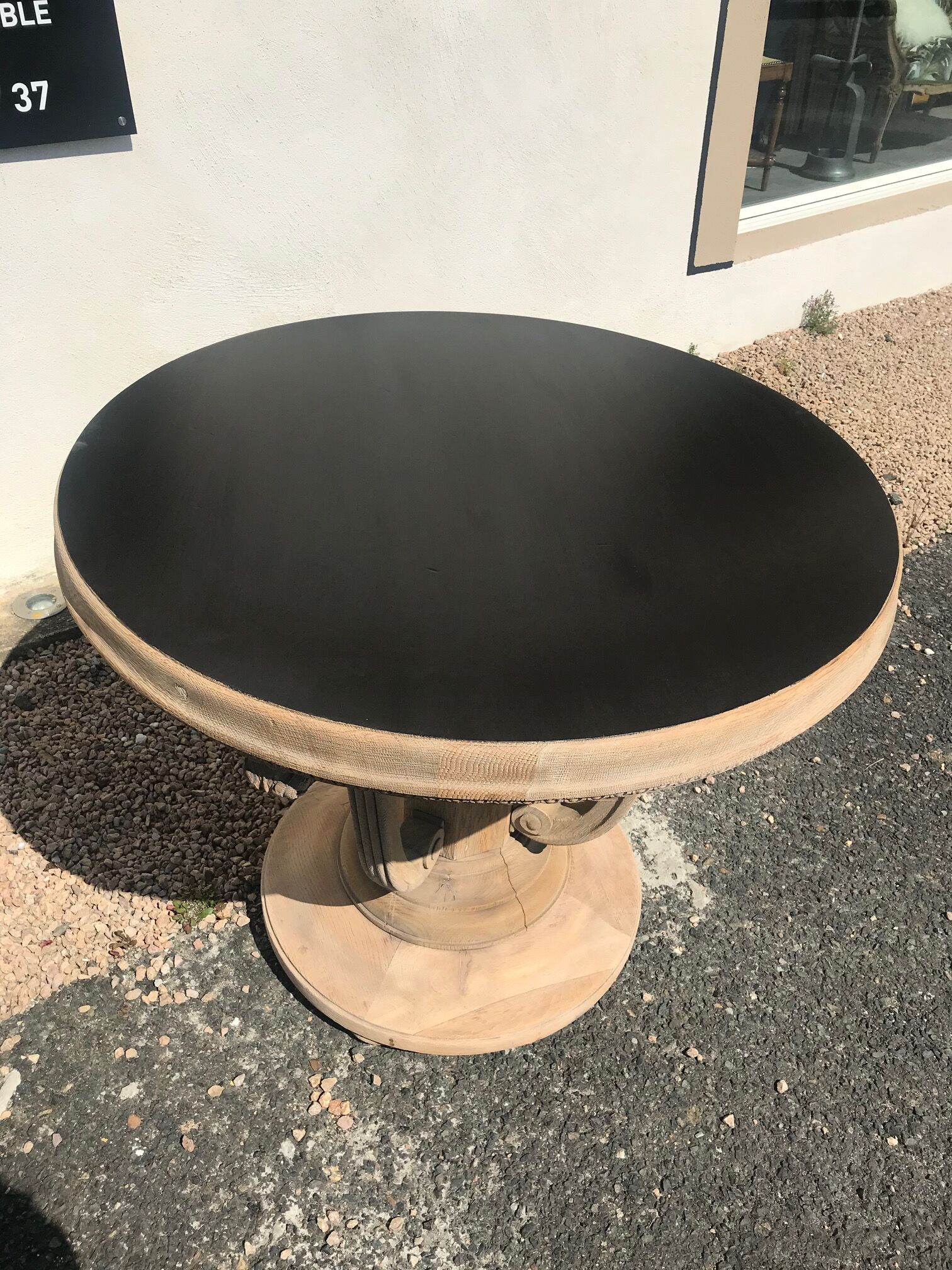 Art deco side table