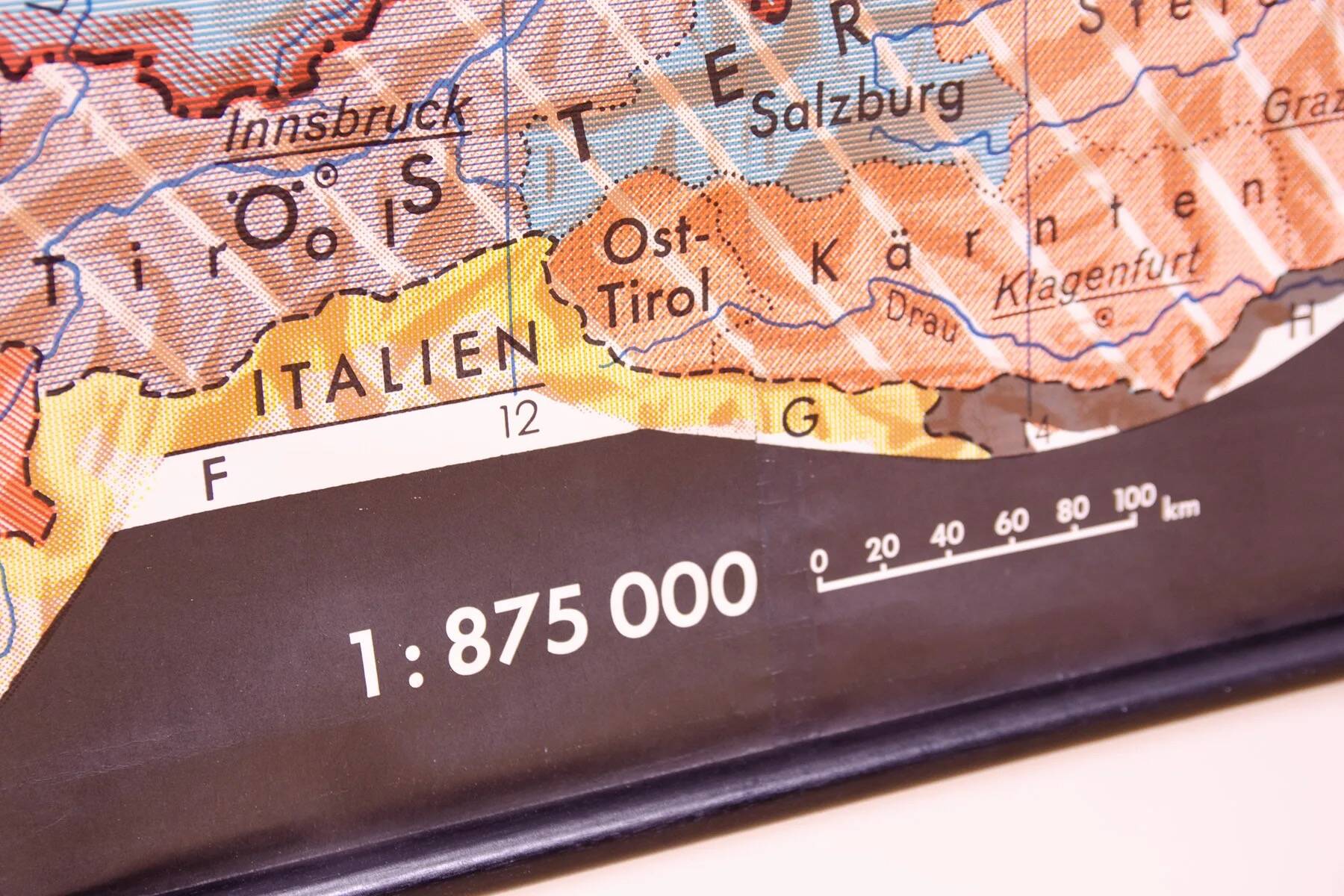 German Vintage school map of Central Europe, 1961
