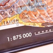 Carte scolaire vintage allemande de l'Europe centrale, 1961
