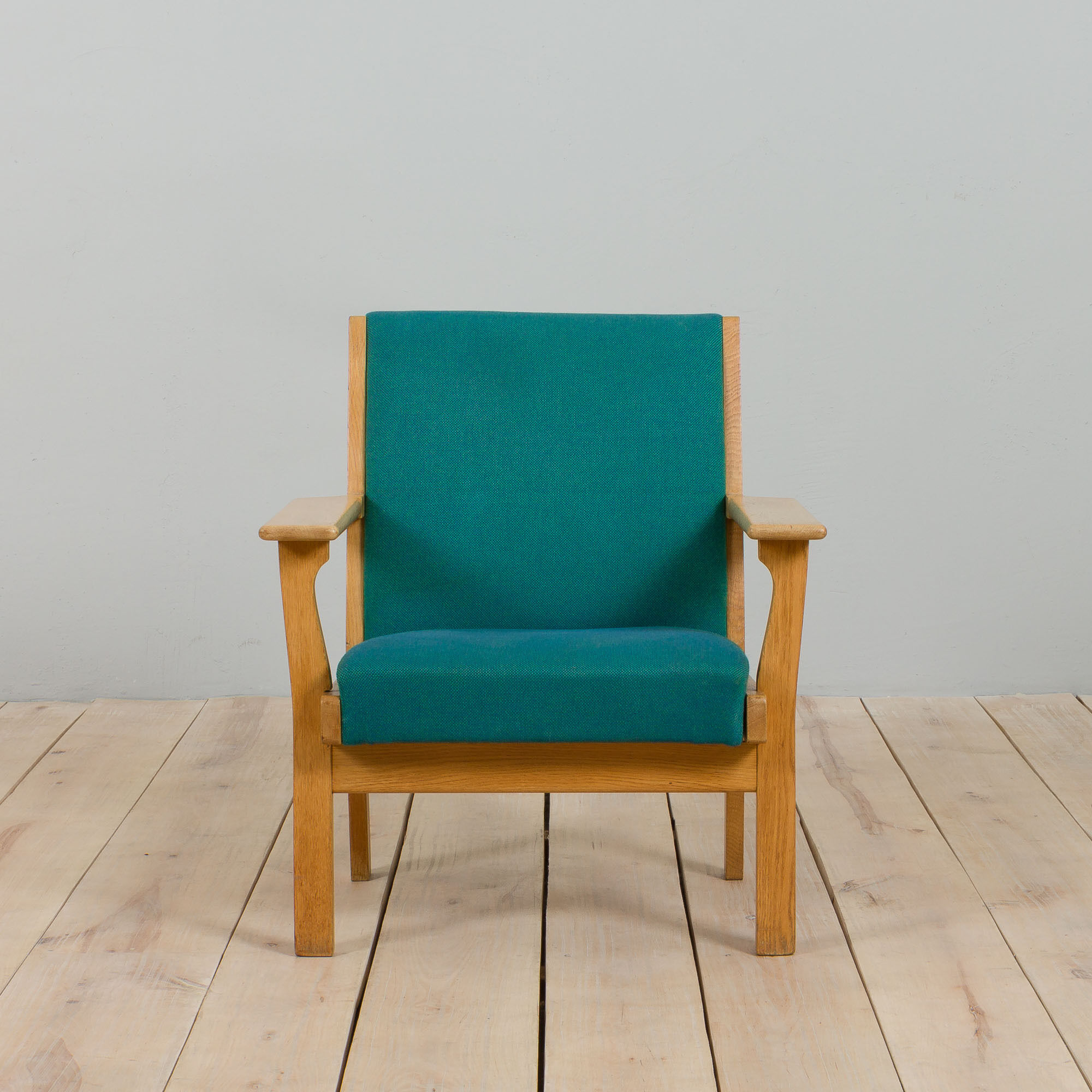 Hans Wegner oak armchair model Ge 181, Getama, Denamrk 1970s