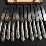 Coffret 12 couteaux de table – Métal argenté – Orbrille
